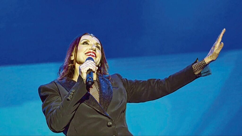 Luz Casal regresa a Ourense