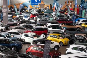 Galería | Novedades, diseño y tecnología en el Salón del Automóvil de Vehículo Nuevo de Ourense