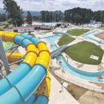 O Parque Acuático de Monterrei recibiu preto de 100.000 visitantes este verán