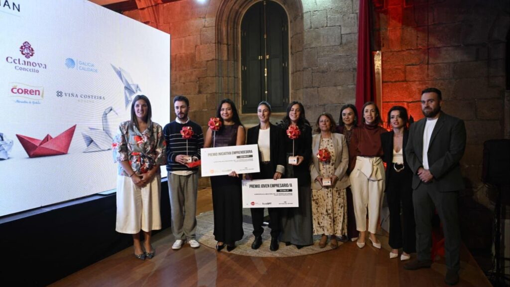AJE premia a cuatro proyectos por su talento